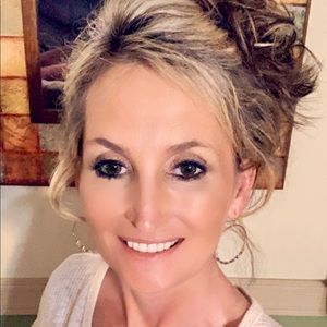 Meet your Posher, Cathy